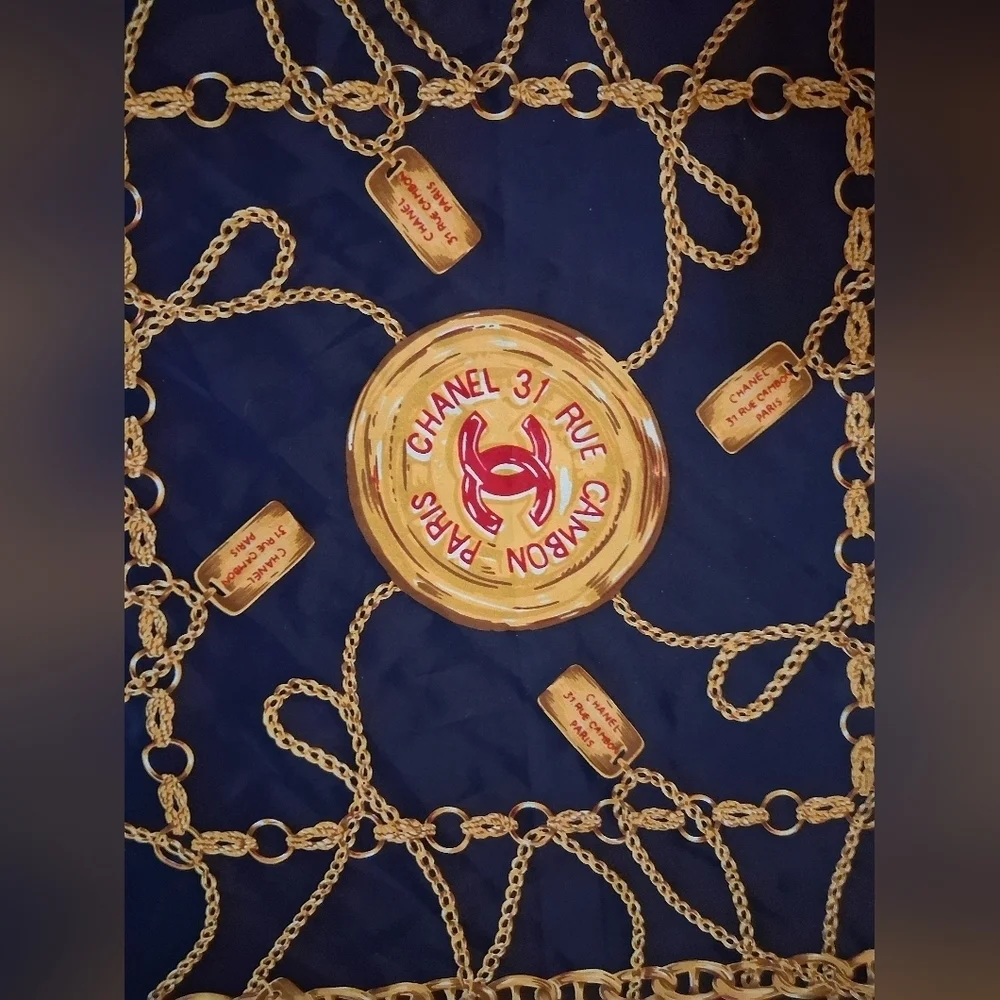 EUC Vintage 90s RARE Chanel 31 Rue Cambon Blue Silk Floral Gold Chain Scarf